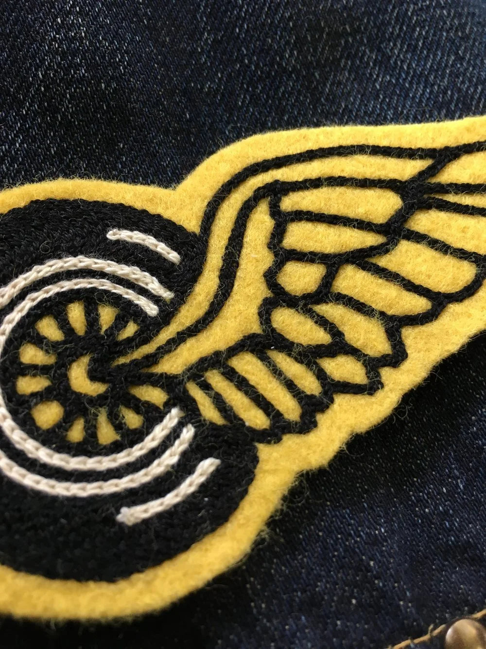 12 Spokes American Racing Wing Wheel (Yellow) - Patch